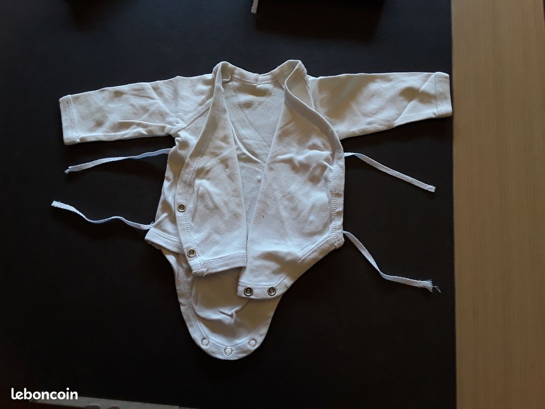 Bodies 1 mois (image 2)