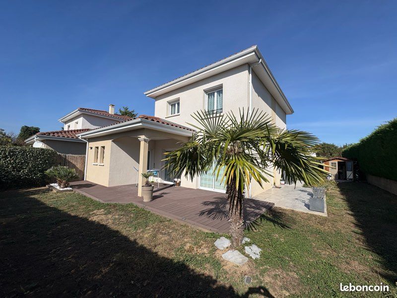 Maison 5 pièces 110 m² · à Grézieu-la-Varenne · 110 m² · 510 000 €