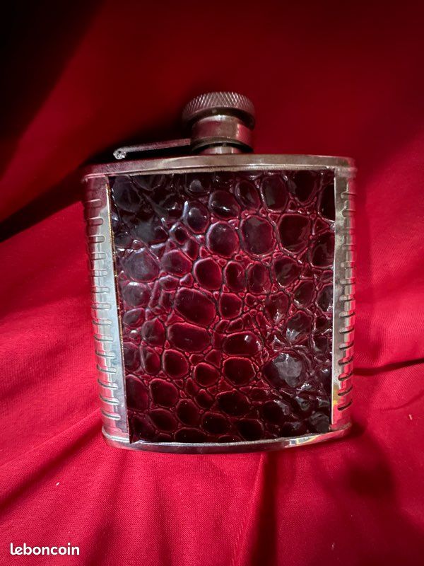 Flasque à alcool très bon état (image 1)