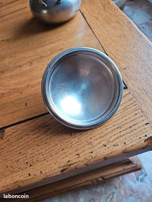 Petite bonbonnière vintage étain (image 7)