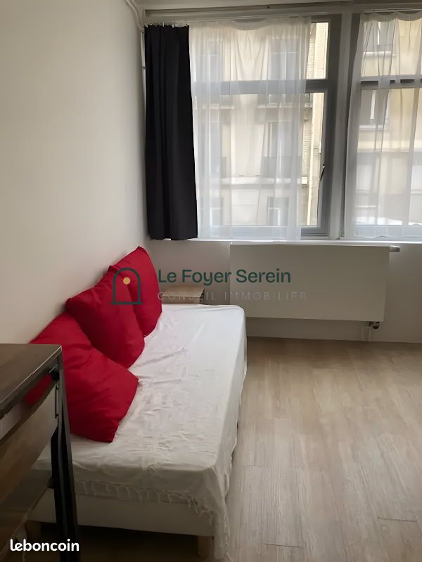 Appartement 1 pièce 15 m² · à Paris · 15 m² · 643 €
