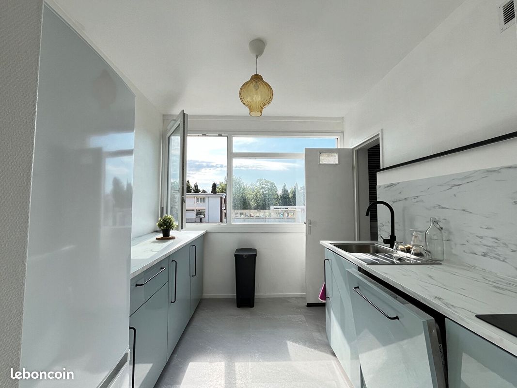 Appartement a louer mont-saint-aignan - 4 pièce(s) - 69 m2 - Surfyn