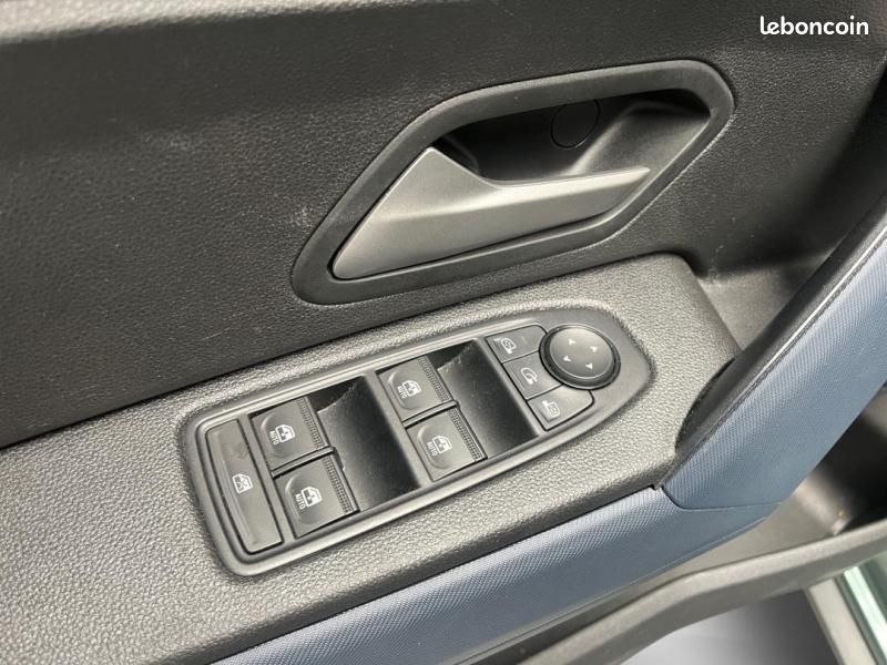 Dacia Duster 1.6 hybrid 140ch Journey (image 19)