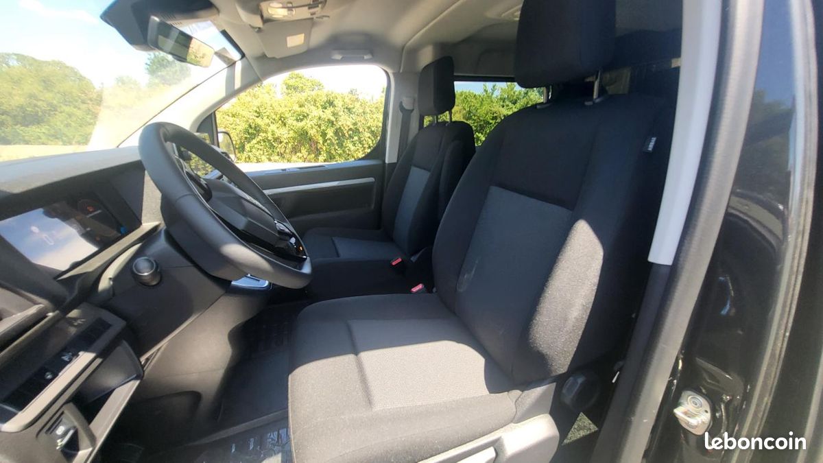 Fiat Scudo CABINE APPROFONDIE CA FIXE 2.2 D 180 XL S&S EAT8 (image 9)