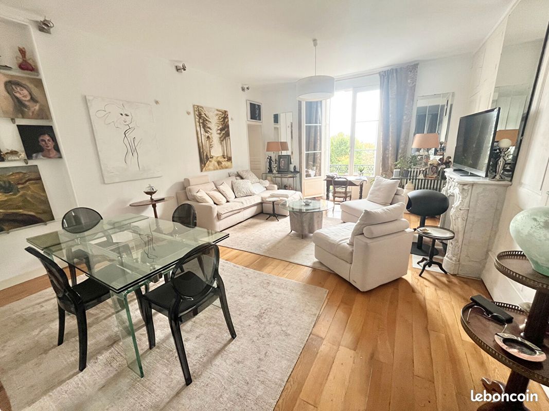 Appartement 4 pièces 126 m² · à Saint-Cyr-sur-Loire · 126 m² · 556 400 €