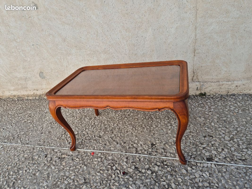 Table de salon (image 1)
