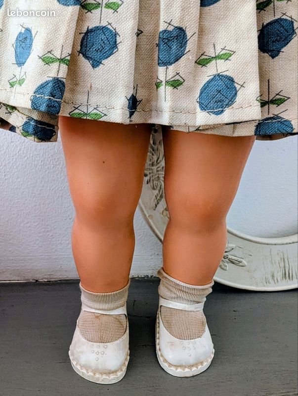 Poupée Bella Vintage Années 70 - 48cm - Habillée Vêtements D'origine - Bon état