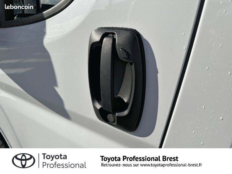 Toyota PROACE MAX Fg L2H2 3.3 140ch Start NG24 (image 17)