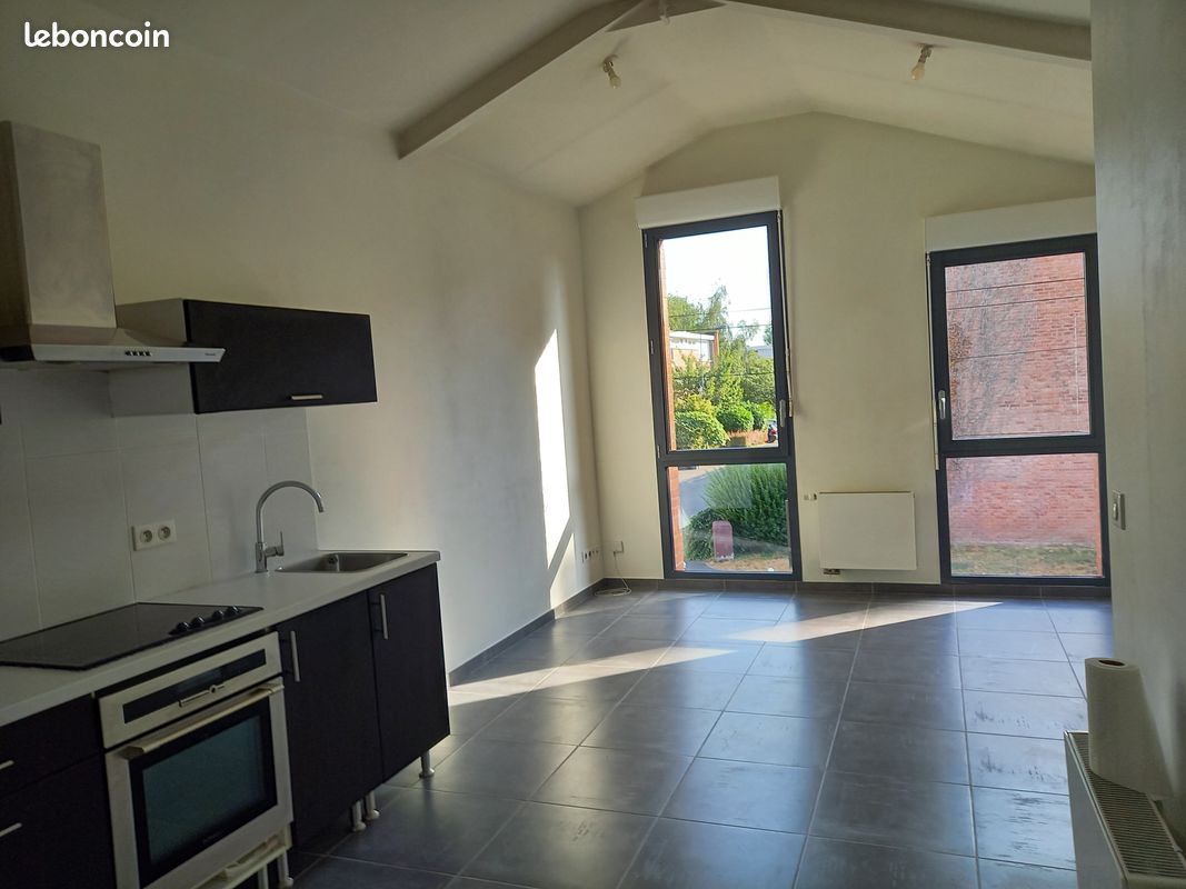 Appartement 3 pièces 65 m² · à Villeneuve-d'Ascq · 65 m² · 980 €