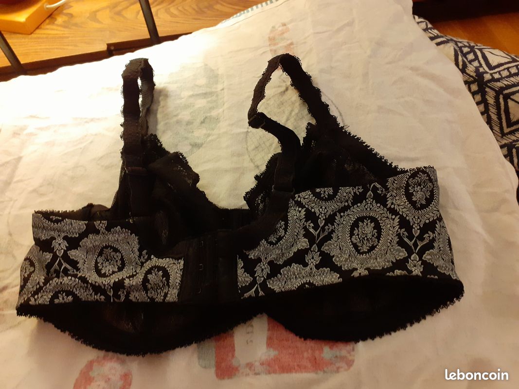Passionata ensemble neuf fond noir motifs blancs (image 6)
