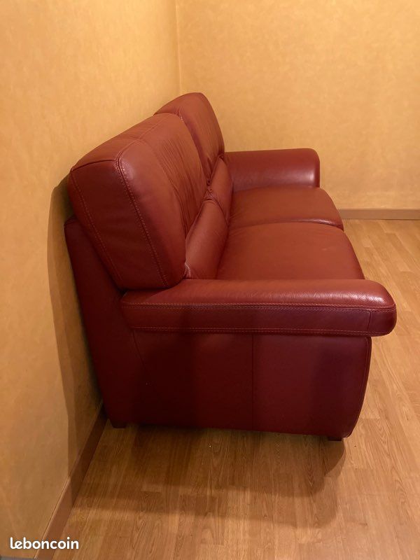 Canapé cuir (image 1)