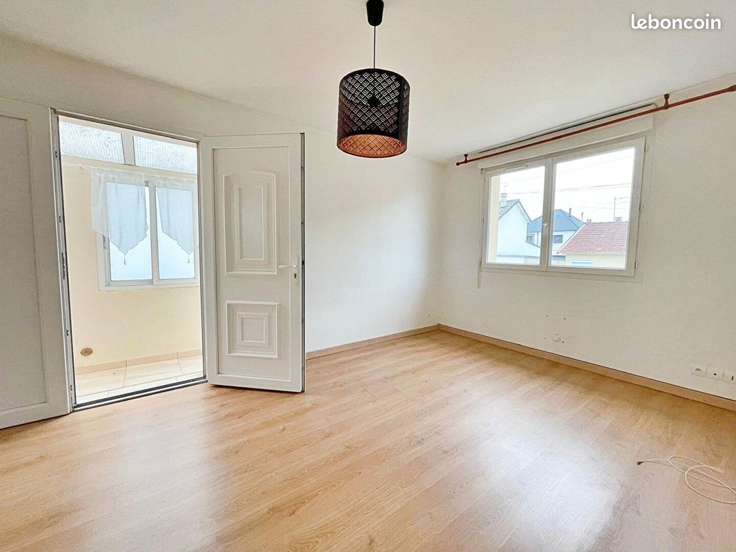 Appartement 2 pièces 40 m² · à Noisy-le-Grand · 40 m² · 880 €/mois