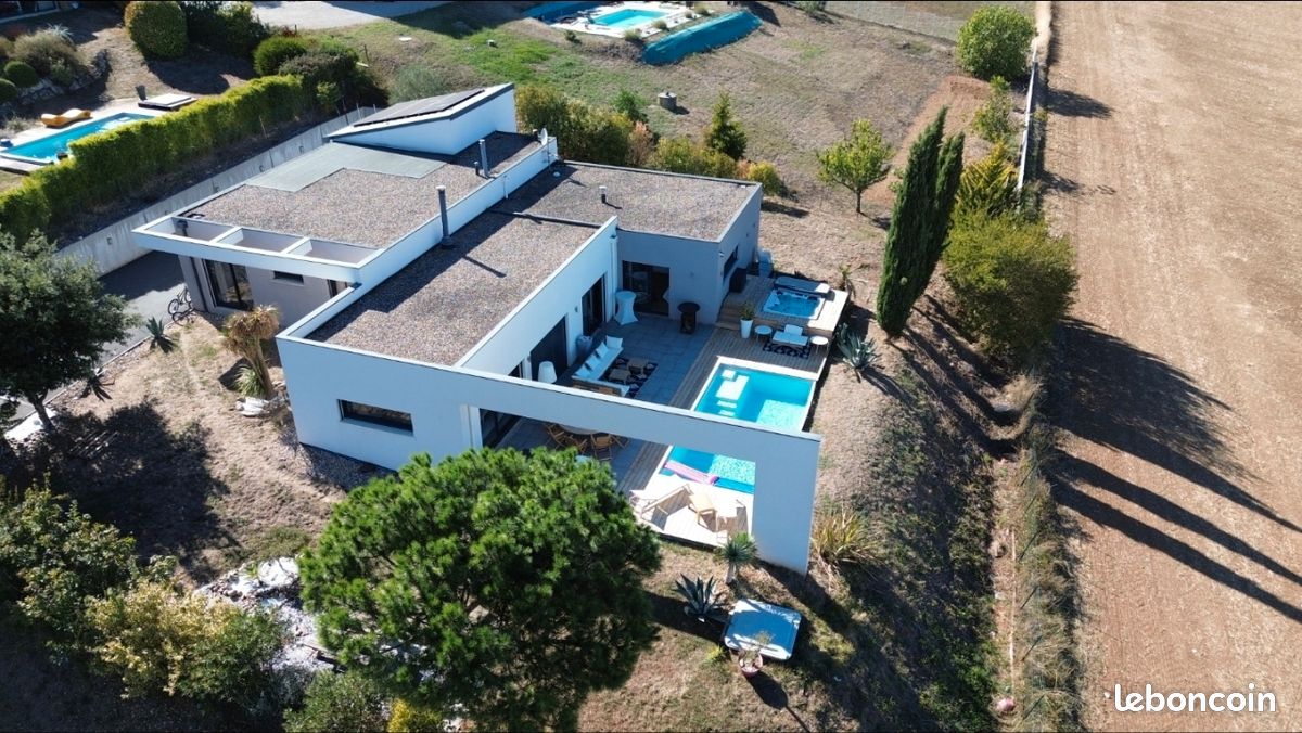 Maison 6 pièces 182 m² · à Puygouzon · 182 m² · 579 900 €