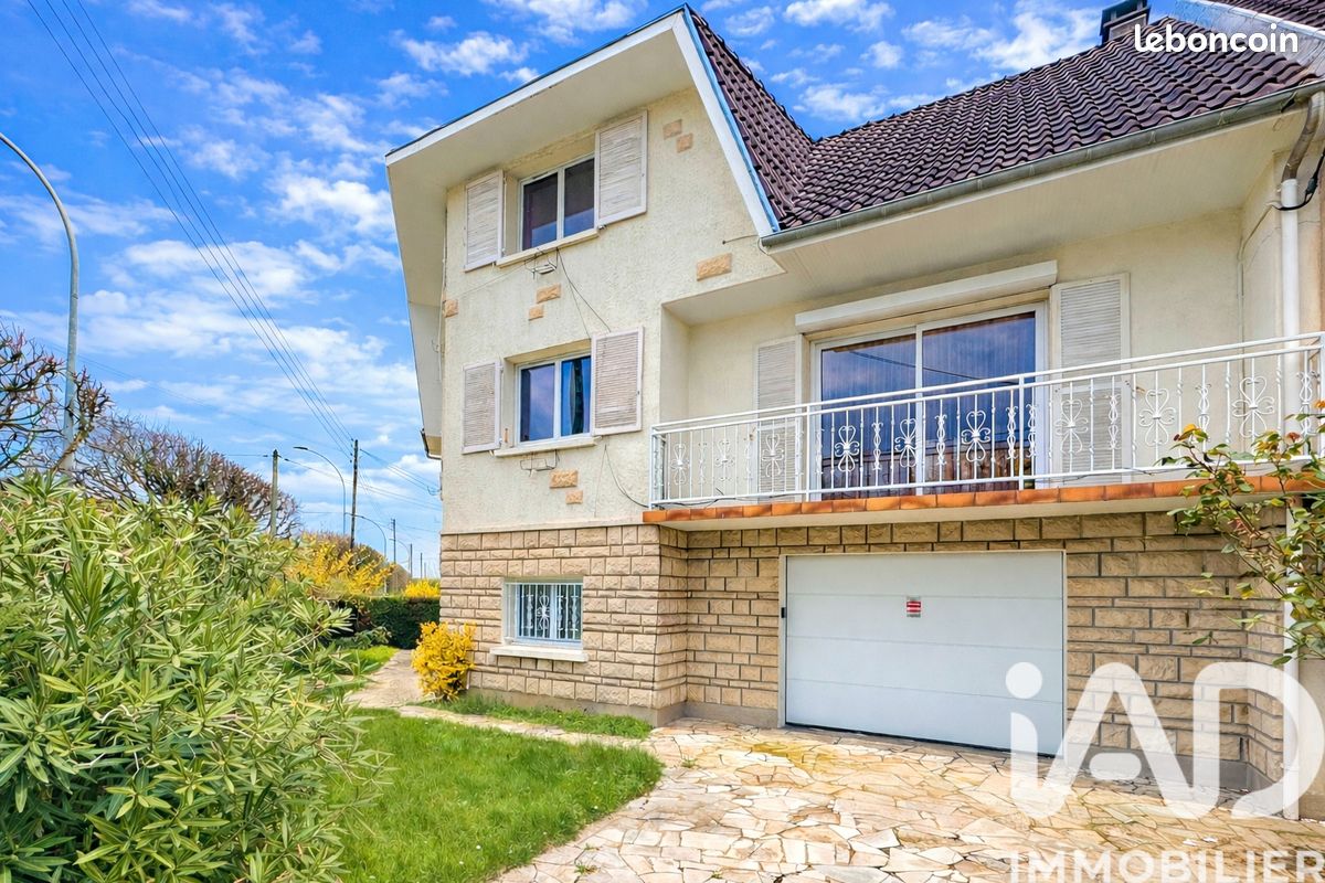Maison 8 pièces 184 m² · à Savigny-sur-Orge · 184 m² · 439 900 €