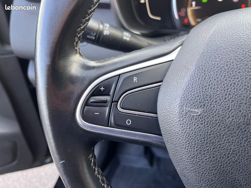 Renault KADJAR 1.6 DCI 130CH ENERGY INTENS (image 12)