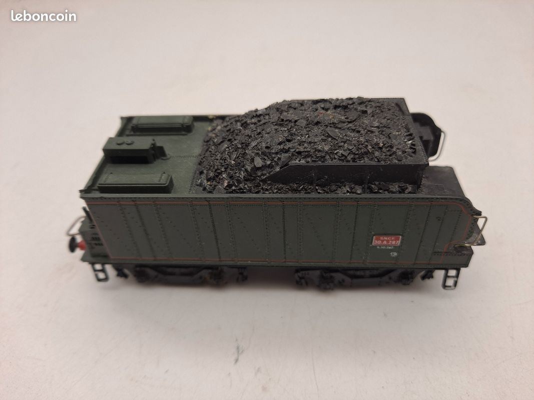 Locomotora de vapor Dijon 231 645 personalizada - Jouef