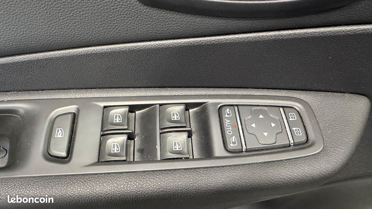Renault captur 1.5 dci 90 eco energy intens edc bva start-stop (image 25)