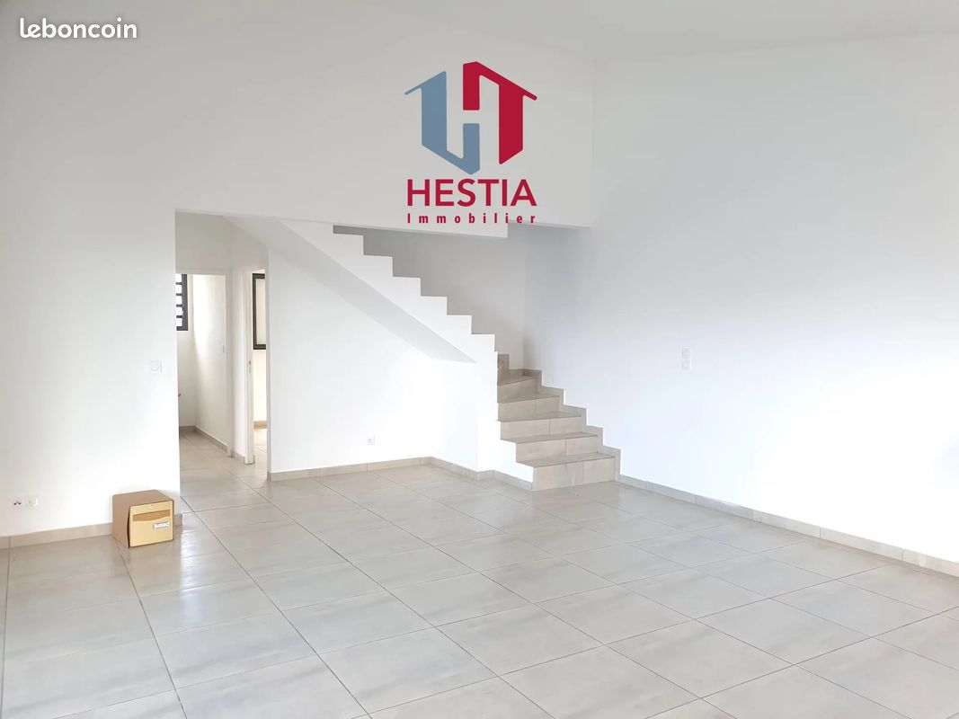Maison 5 pièces 102 m² · à Les Trois-Bassins · 102 m² · 1 489 €