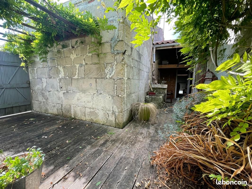 Maison 2 pièces 48 m² - Port-des-Barques 17730 (image principale 4)