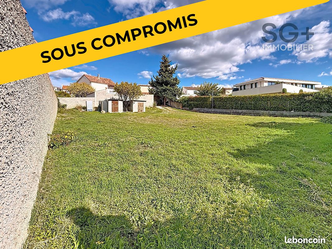 Terrain 727 m² · à Allauch · 727 m² · 325 000 €