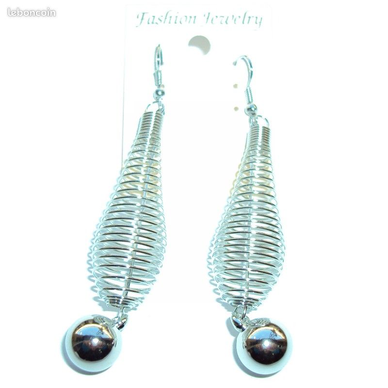 Boucles d oreilles (image 2)