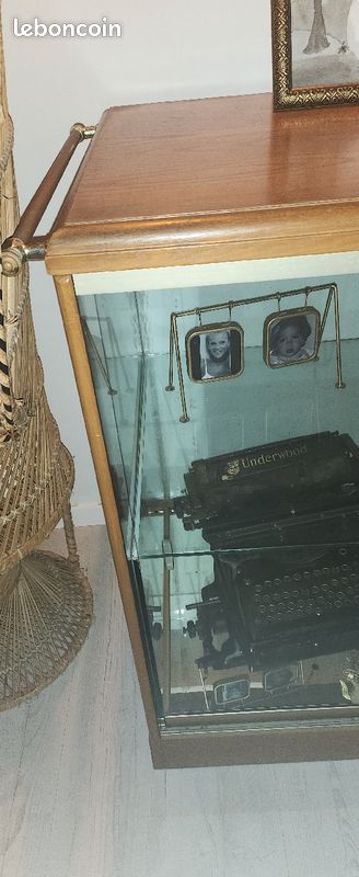 Meuble vitrine (image 2)
