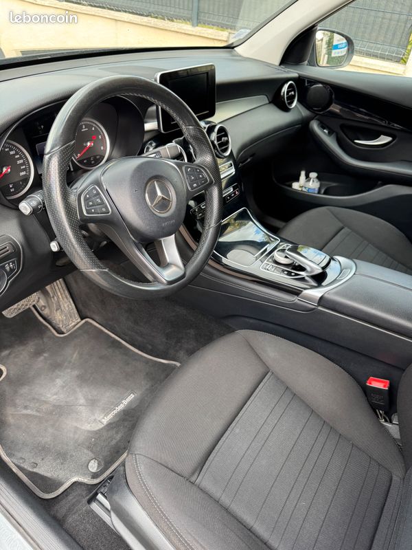 Mercedes GLC 220 4 Matic (image 3)