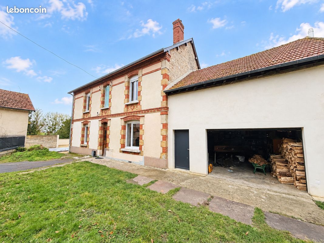 Maison 6 pièces 133 m² · à Magneux · 133 m² · 280 000 €