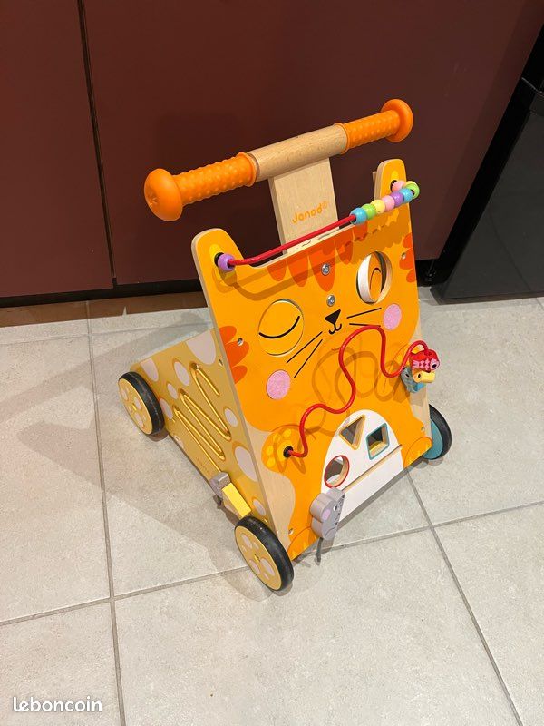 Janod Chariot Pousseur Trotteur Bébé Janod Trotteur Bois Janod