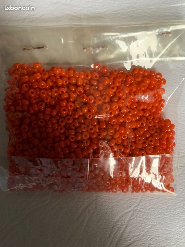 Perles rocaille colorées 2 mm ( Loisirs créatifs ) (image 1)