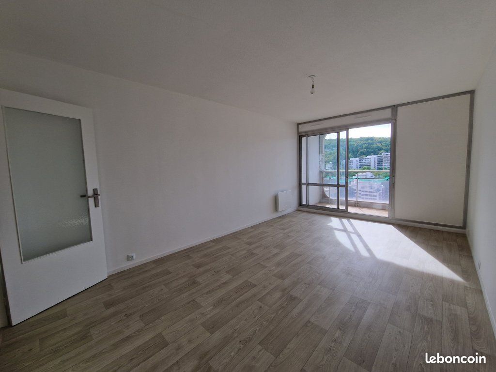 Appartement 2 pièces 57 m² · à Saint-Étienne · 57 m² · 590 €/mois