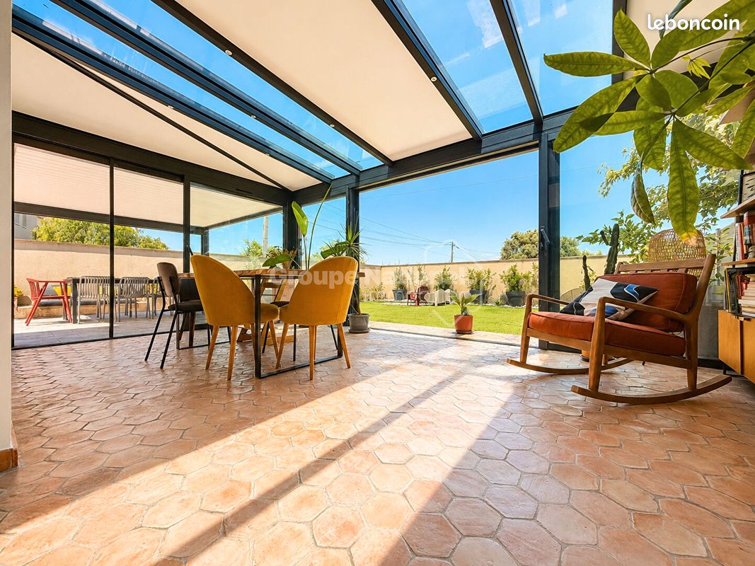 Maison 5 pièces 110 m² · à Châteauneuf-les-Martigues · 110 m² · 409 000 €