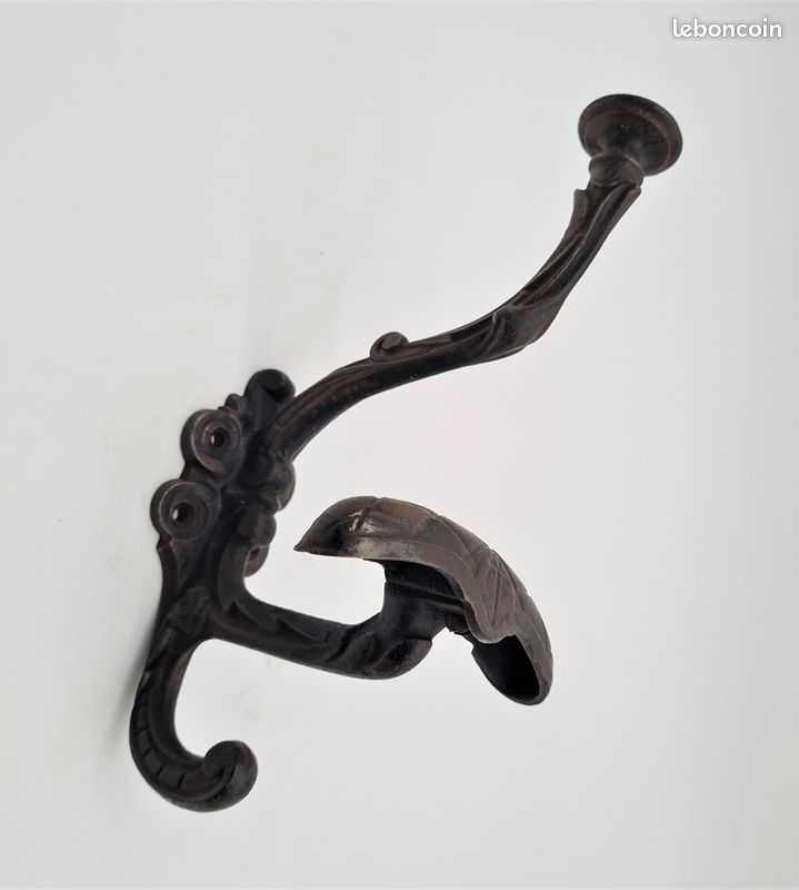 Patère ancienne, porte manteau double en fonte d'acier - déco vintage - L07 (image 1)