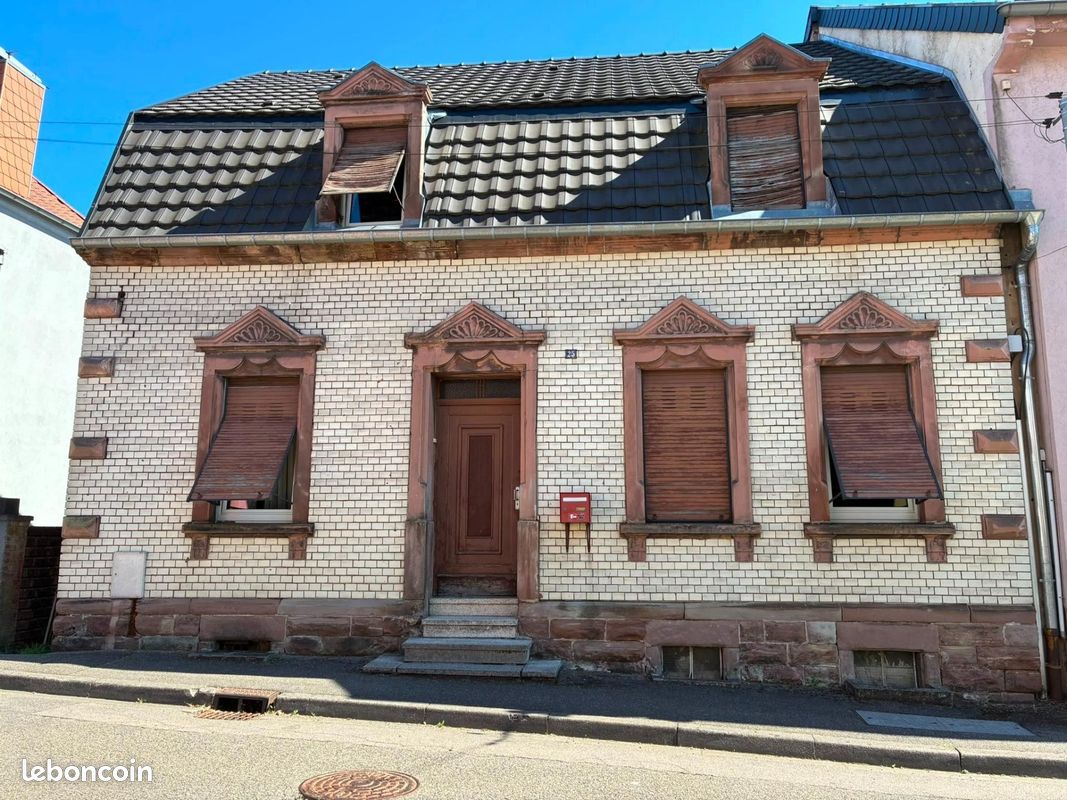 Maison 6 pièces 135 m² · à Schoeneck · 135 m² · 65 000 €