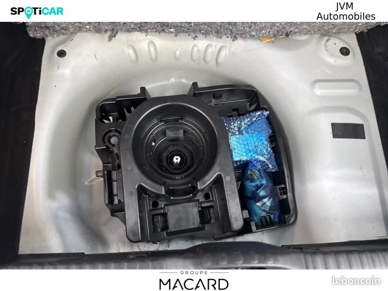Citroen C3 1.2 PureTech 110ch S&S Shine 120-123g (image 14)