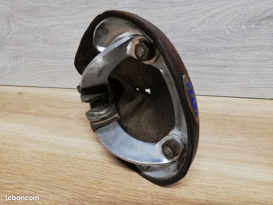 Selle de vélo cuir Pearl 352 rail dural ancien vintage bicycle 1940