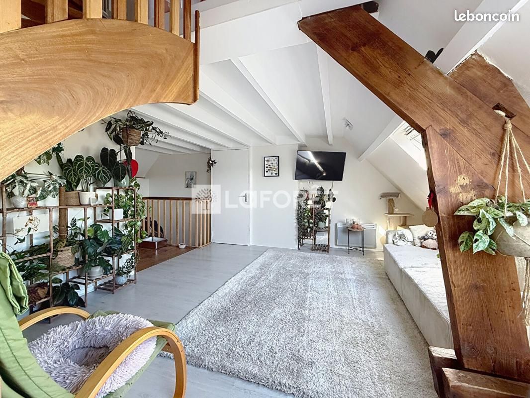 Appartement 2 pièces 45 m² · à Calais · 45 m² · 552 €/mois