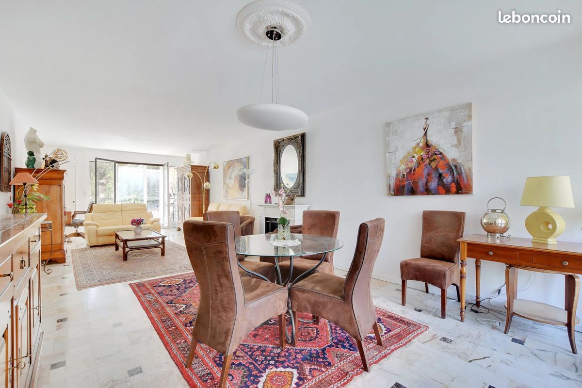 Appartement 4 pièces 98 m² · à Avon · 98 m² · 349 000 €