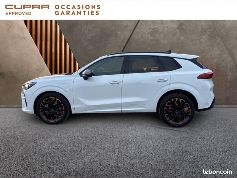 Cupra Terramar 1.5 eHybrid 204ch V DSG7 (image 2)