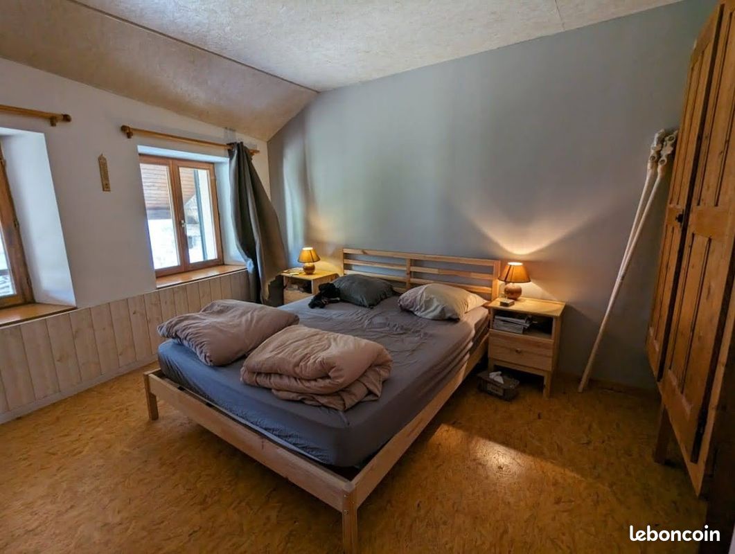 Appartement 5 pièces 120 m² · à Lavans-Quingey · 120 m² · 670 €/mois