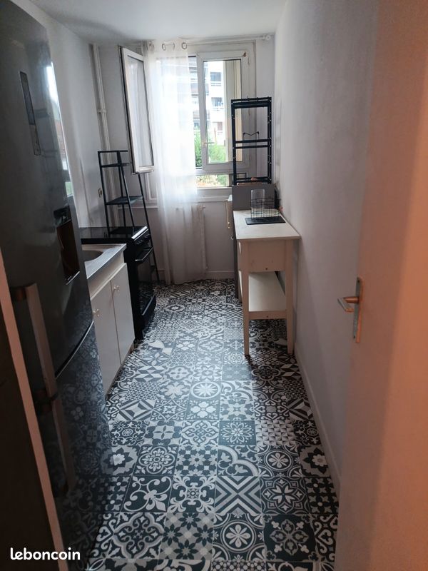 Colocation 650 (image 2)
