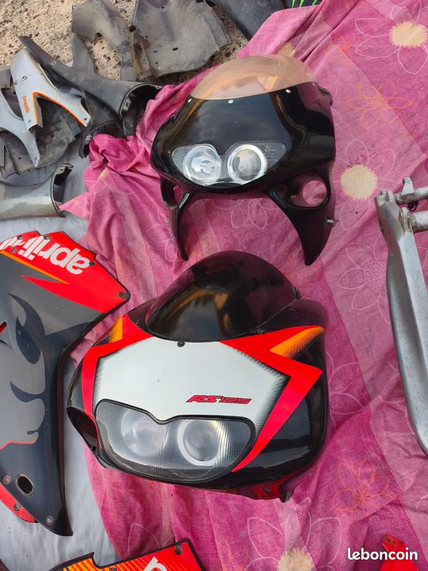Lot Aprilia RS 125 (image 2)