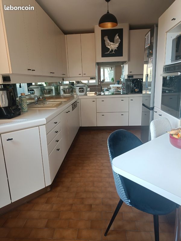 Appartement 5 pièces 116 m² · à Villefranche sur Saone · 116 m² · 923 €/mois