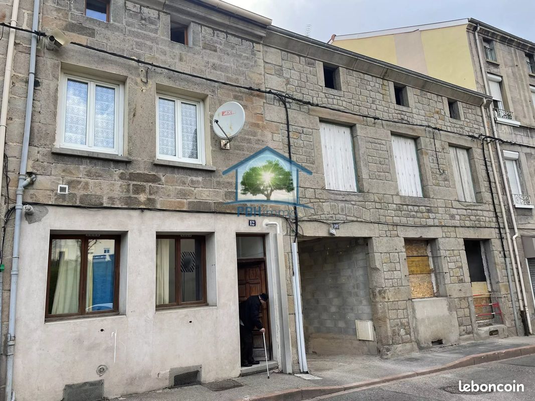 Immeuble 5 pièces 120 m² · à La Ricamarie · 120 m² · 59 000 €