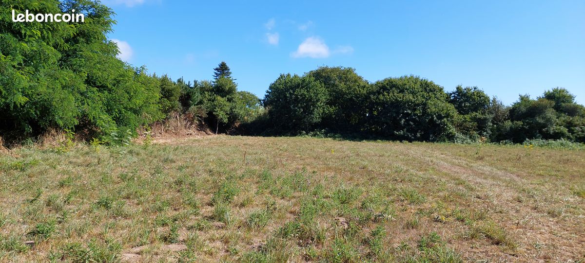 Terrain 1411m2 · à Plougasnou · 134 000 €