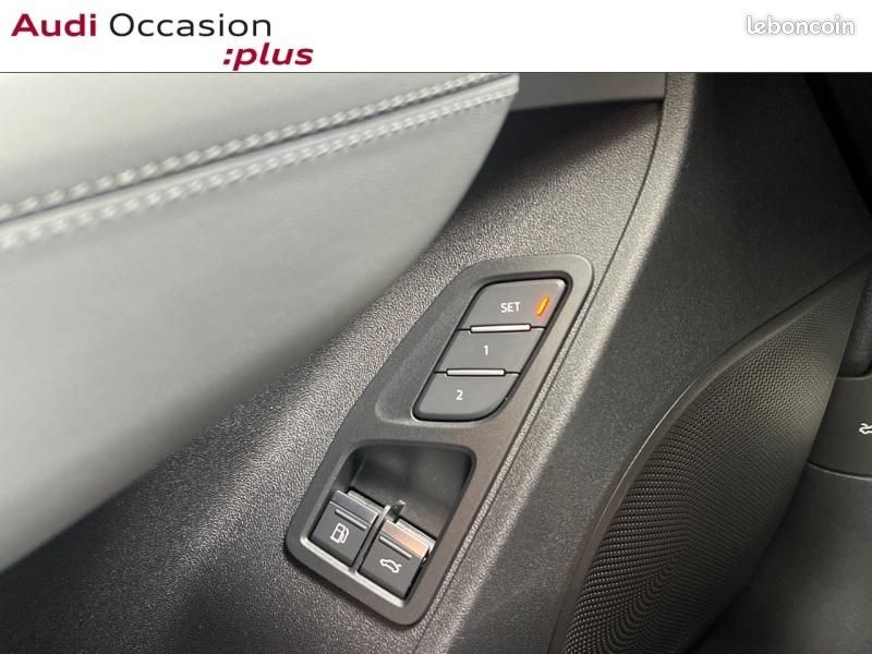 Audi Q3 1.5 e-hybrid 272ch S line S tronic 6 (image 32)