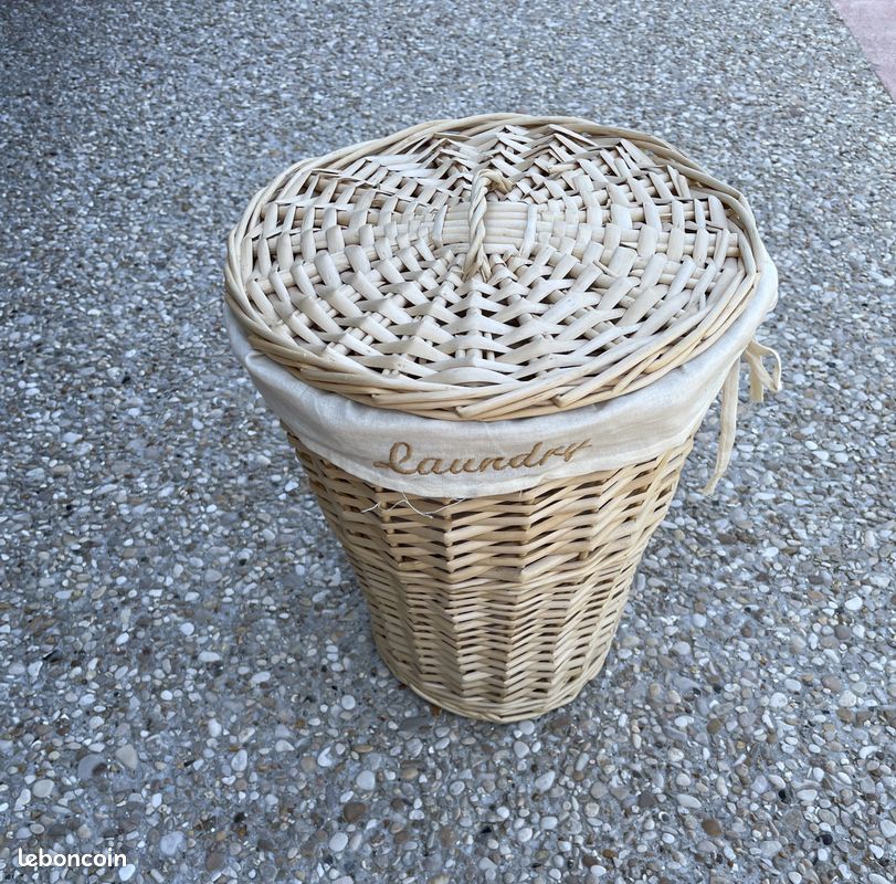 Panier à linge (image 1)