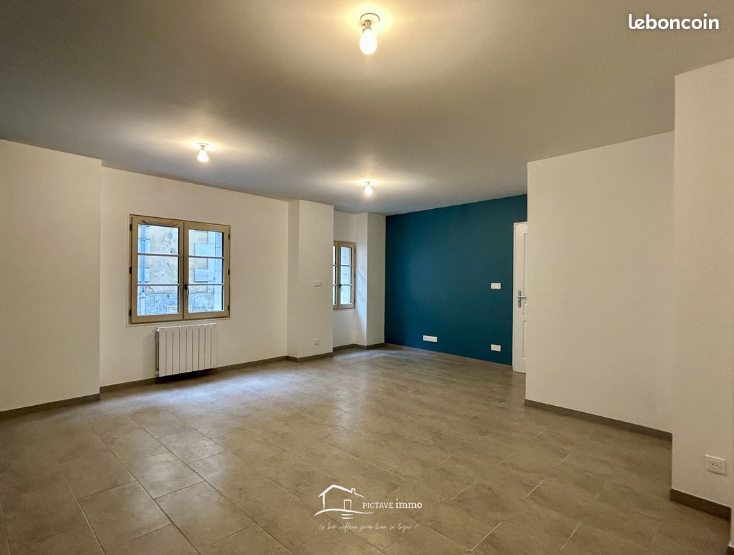Appartement 4 pièces 84 m² · à Lusignan · 84 m² · 715 €