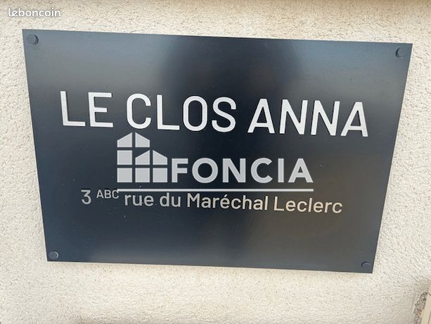 https://img.leboncoin.fr/api/v1/lbcpb1/images/55/82/43/5582431ea13b039f575e0505c7f89b91b546d904.jpg?rule=ad-image