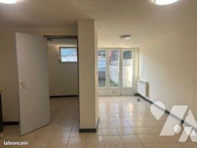 Local commercial 81 m² · à Lille · 81 m² · 322 800 €